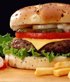 Zure hamburger leidt tot ontslag