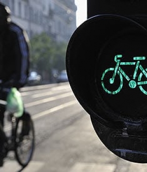 Aantal fietsdoden stagneert, terwijl het totaal aantal verkeersdoden daalt