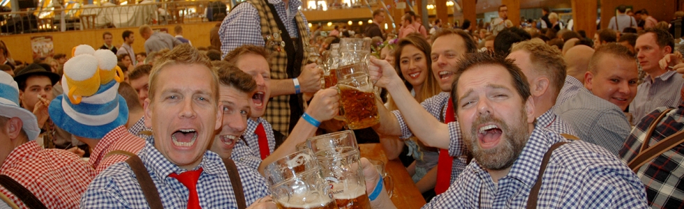 Bierfeestganger valt over muurtje: gebrekkige opstal? Bierfeestganger valt over muurtje: gebrekkige opstal?